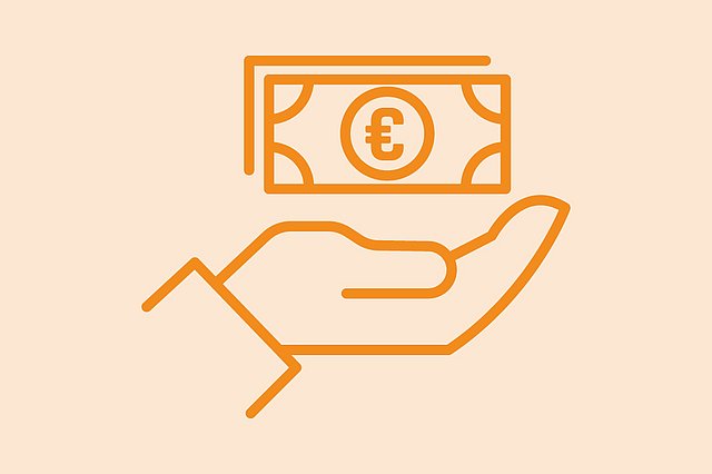 Orangefarbene Umrisse einer Hand, die einen Geldschein mit einem Euro-Symbol in der Mitte hält, vor einem hellbeigen Hintergrund.