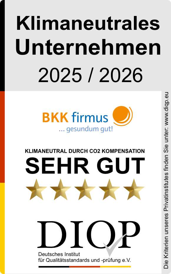 Zertifikat für die BKK firmus als klimaneutrales Unternehmen 2025/2026 mit der Bewertung Sehr Gut CO2 und fünf Sternen.